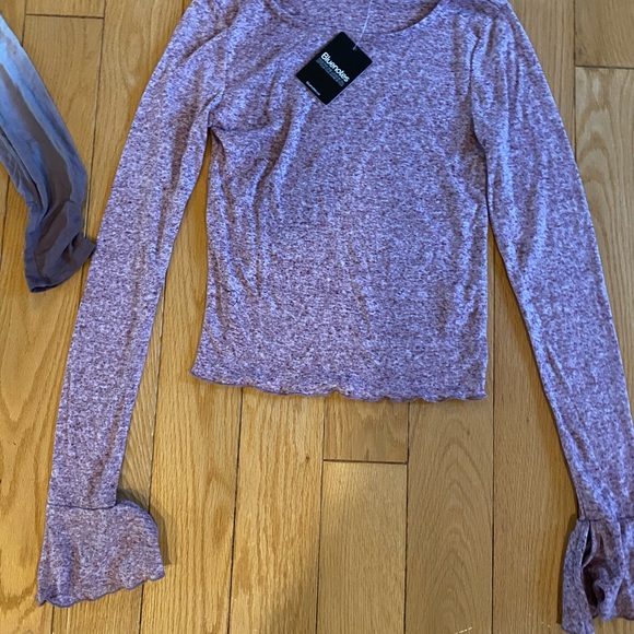 Long sleeve tops 15$/ item. - Picture 3 of 11